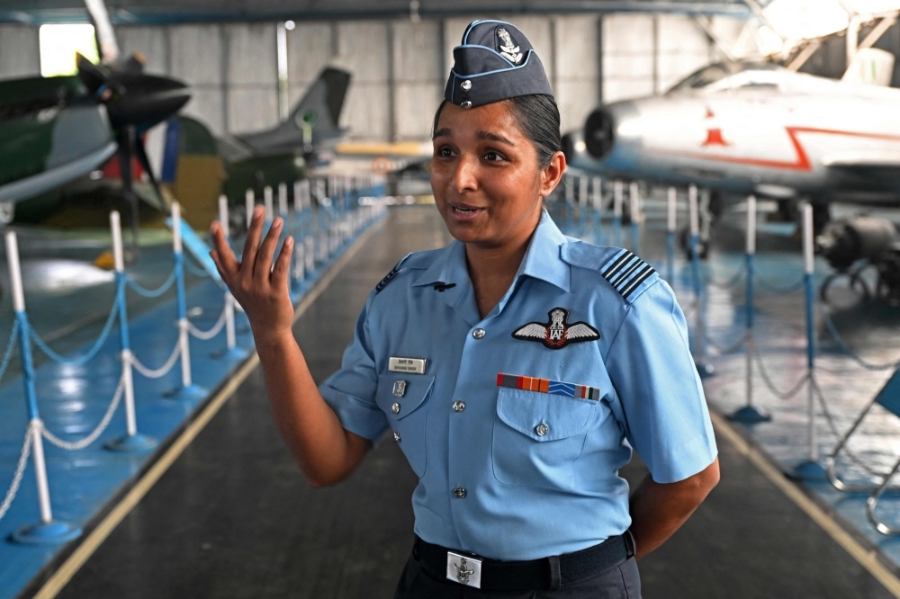 India's woman fighter pilot trailblazer eyes space