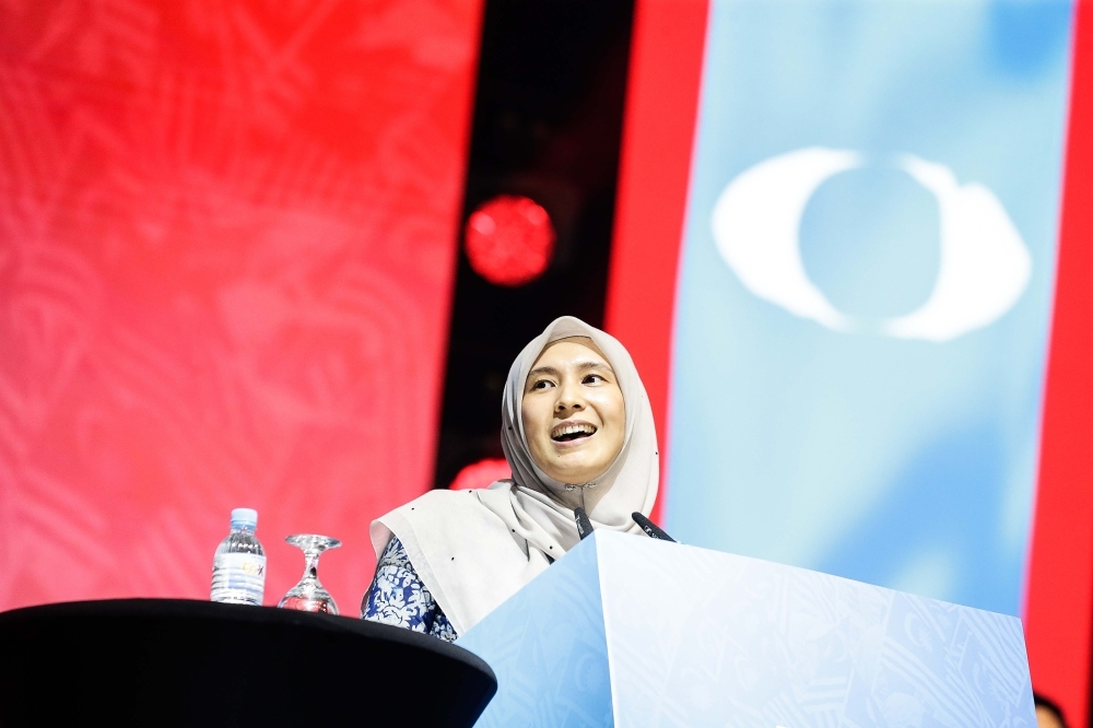 Five Melaka PKR division chiefs back Nurul Izzah for deputy president, say party needs her vision and voice