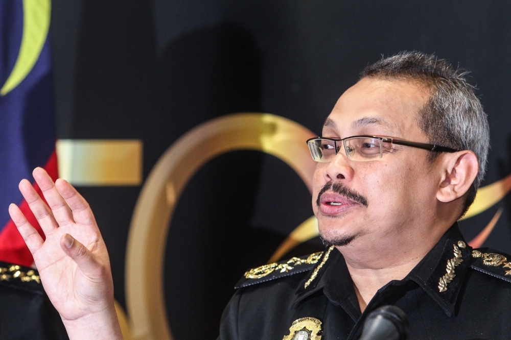 Ex-MACC chief urges police to intensify AMLA use against billion-ringgit online scams