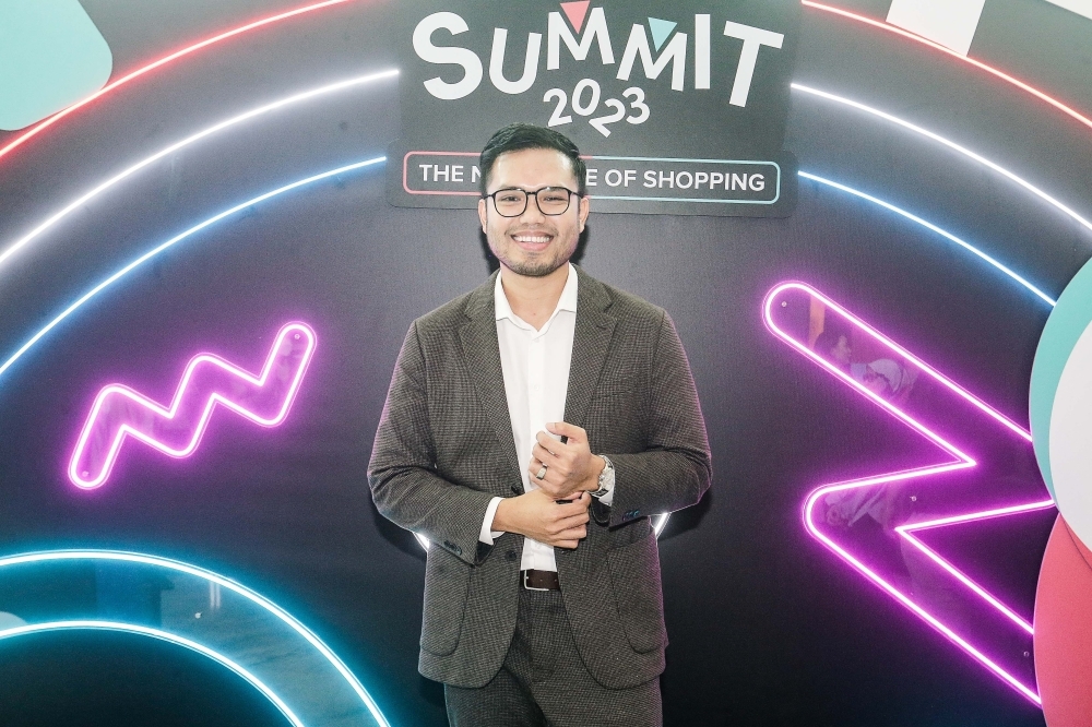 How celebrities capture the hearts of Malaysians through social media — Safra Liyana Sukiman, Nurizah Md Ngadiran and Nor Fatin Abdul Jabar