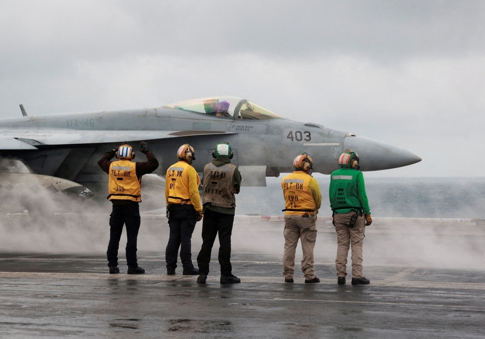 Finnish Air Force jet crashes near Rovaniemi airport; pilot ejects safely, taken to hospital