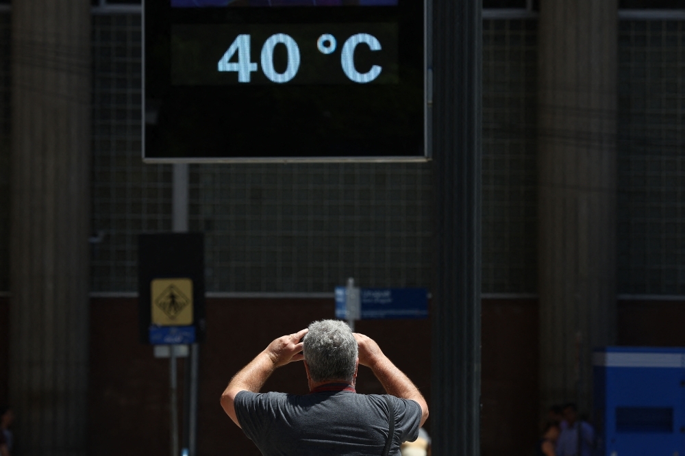 Earth nears 1.5°C threshold as global heatwave persists through April 2025