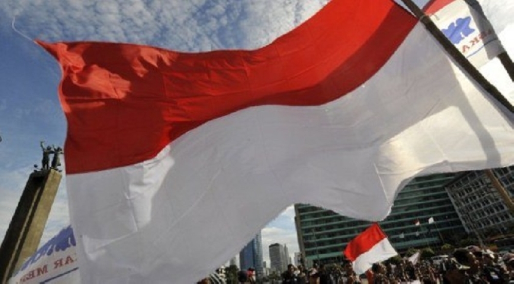 Indonesian teens to face military discipline for skipping school, playing too many video games, sparking human rights debate