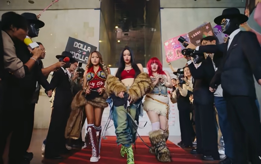 Malaysian girl group Dolla returns after a year with fresh, experimental sound in ‘MWA!' (VIDEO)