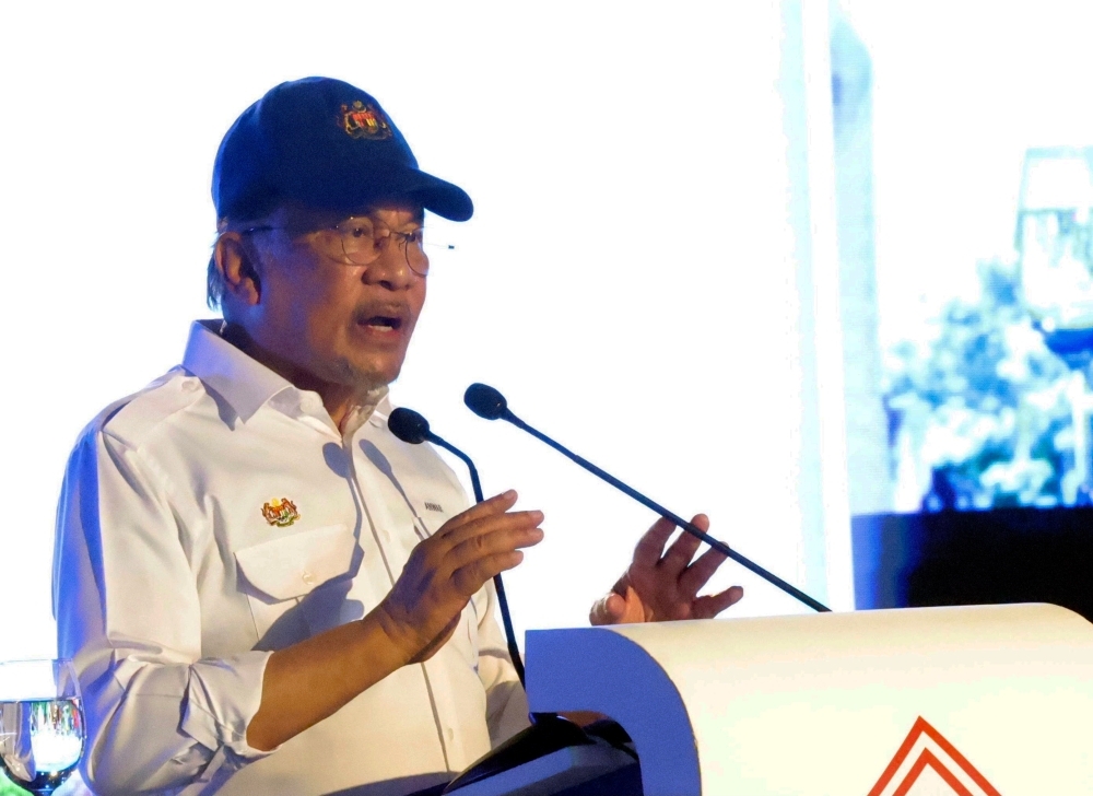 Fight ‘between loyal friends', Anwar says as Nurul Izzah challenges Rafizi for PKR deputy chief post