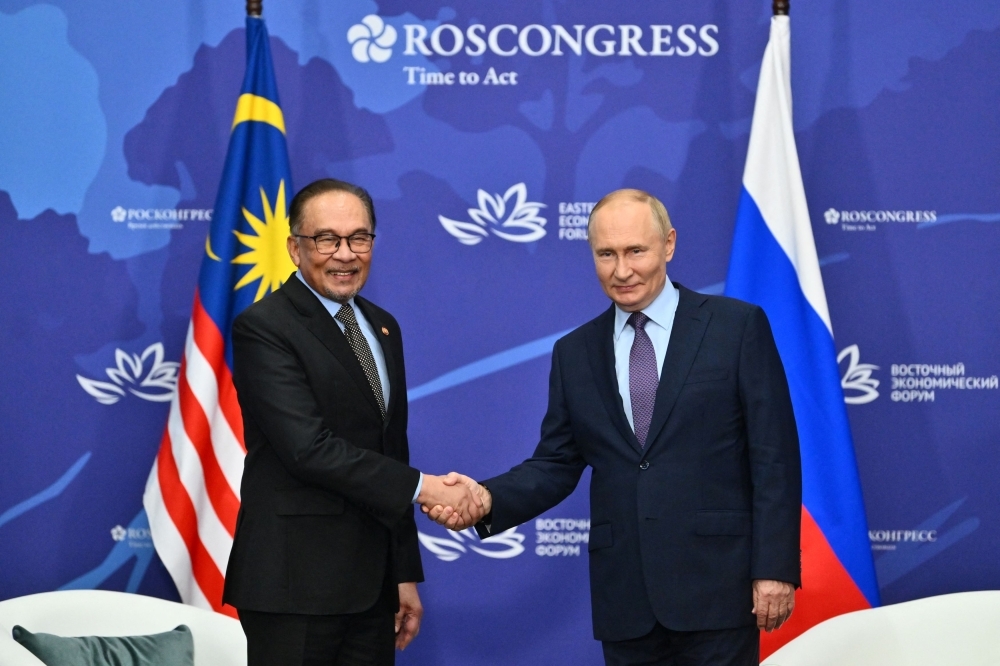 Anwar's Russia visit this week aims to expand economic links, tackle payment challenges