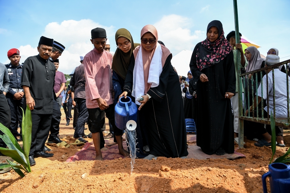 Teluk Intan FRU truck crash: Police, family bid emotional farewell as Constable Akmal Wafi laid to rest in Kedah