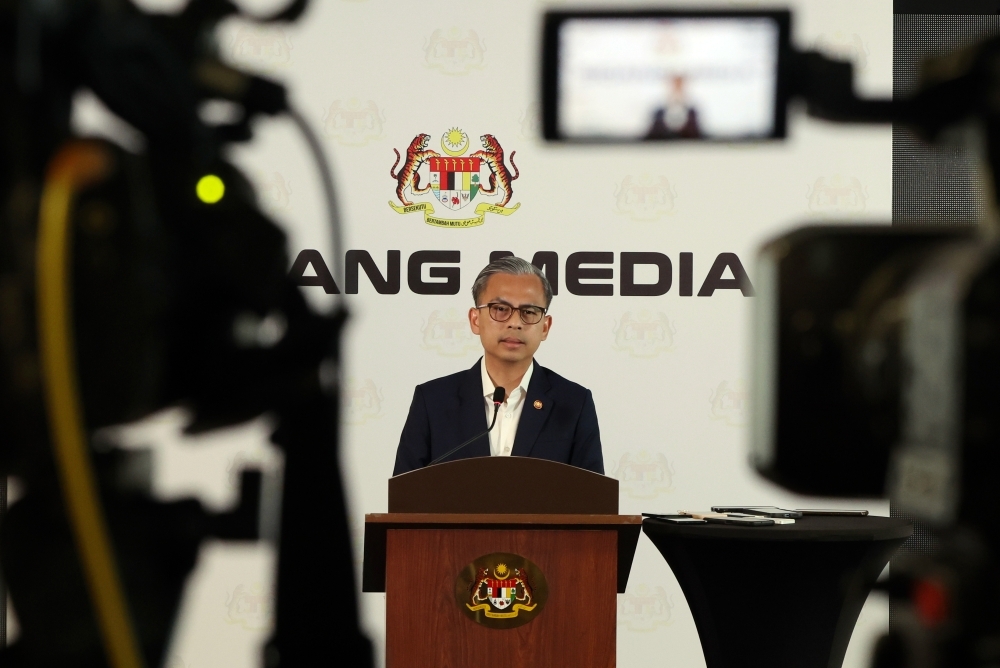 Communications Ministry unveils incentives plan to lure international concerts, revive events and tourism industries