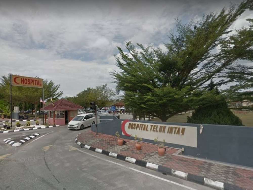 As three FRU officers fight for life in ICU after deadly Teluk Intan crash, wives seek prayers for their recovery