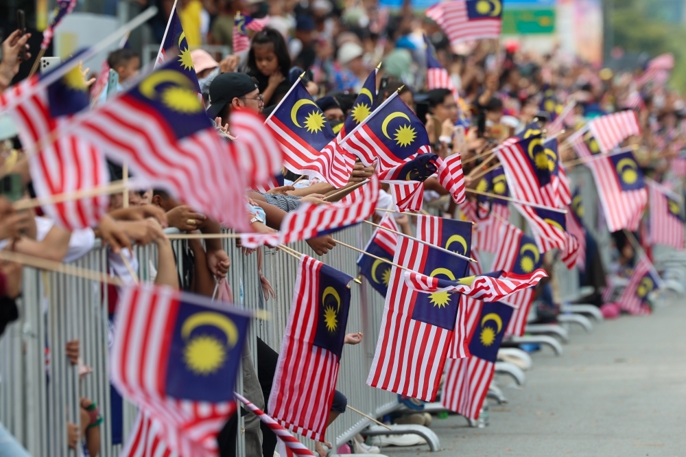 MCMC probes social media post featuring incomplete Jalur Gemilang illustration