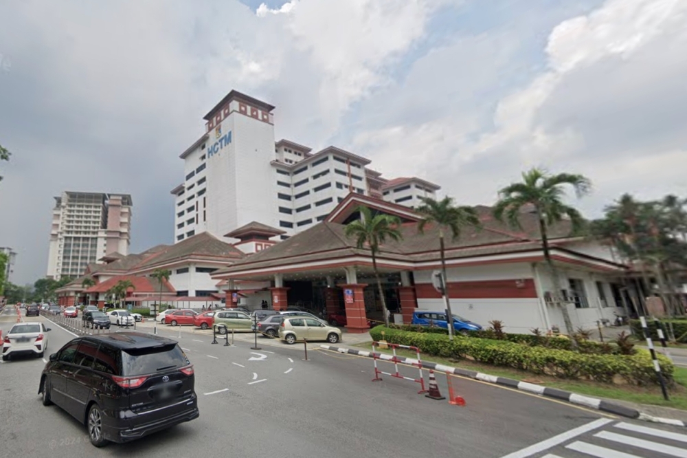 Two Singaporeans found dead in sealed Cheras homestay room, burnt charcoal and ketamine discovered