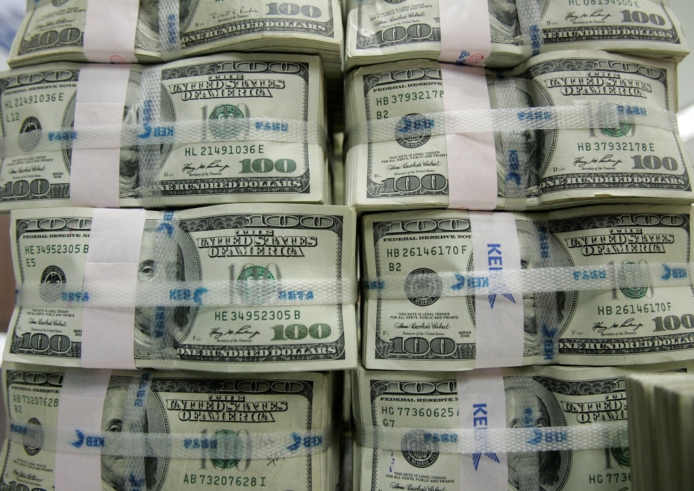 Dollar decline accelerates as Moody's downgrade fuels sell-off and ‘Brand USA' falls out of favour