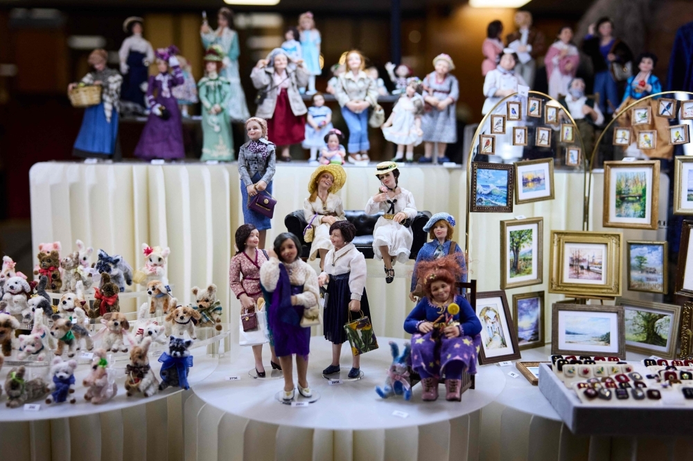 When the world gets too crazy, shrink your problems — dollhouse style