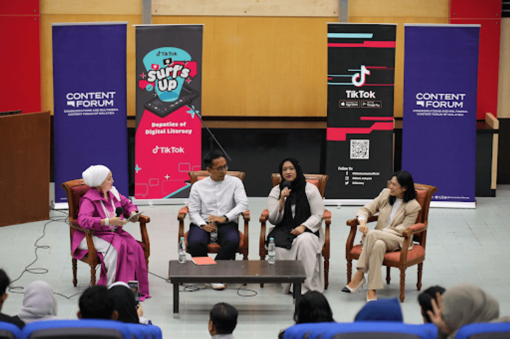 IIUM Students pledge to navigate social media responsibly