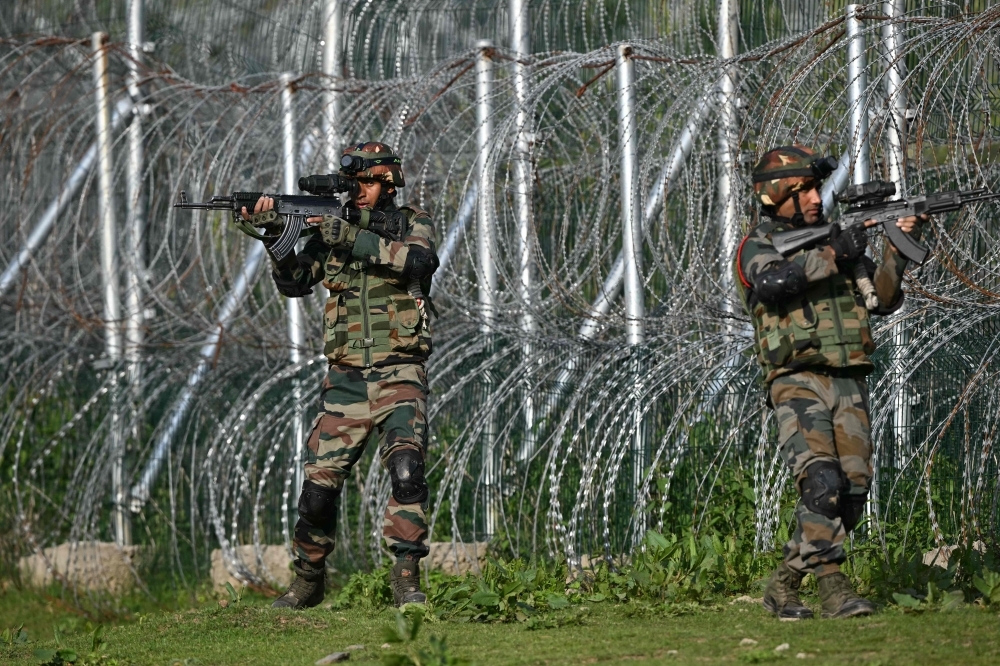 Tensions flare as Indian troops kills Pakistani intruder near Gujarat border amid fragile ceasefire