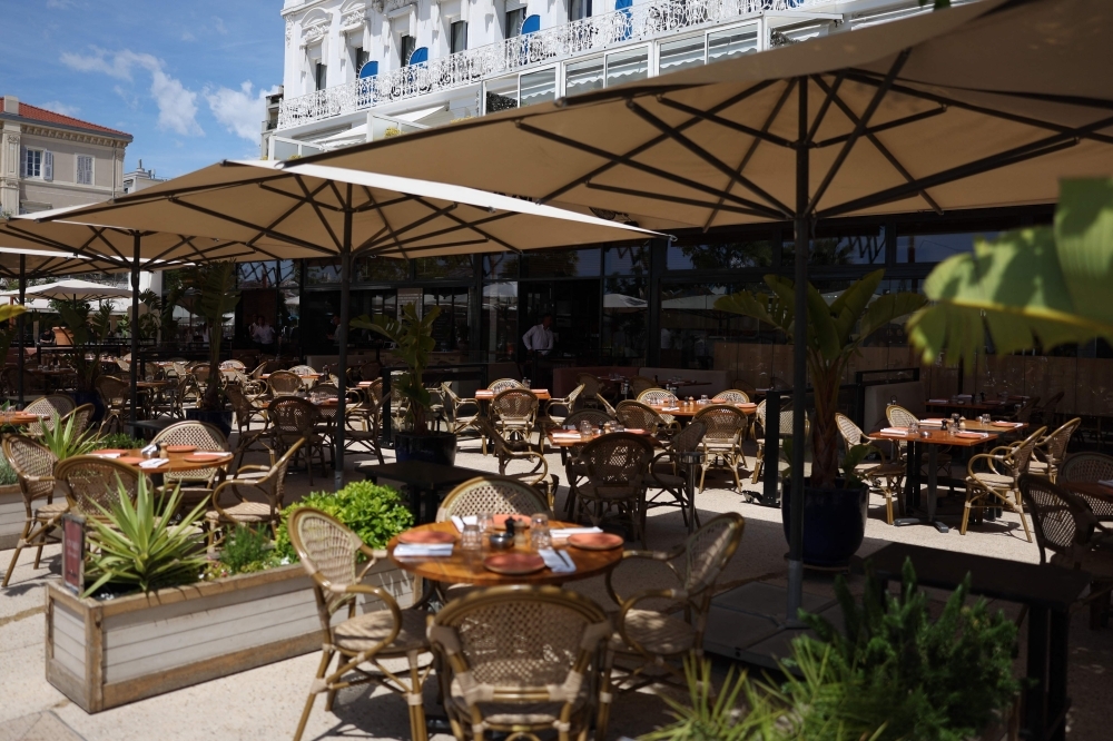 Cannes Film Festival hit by city-wide power outage, closing ceremony to proceed as planned