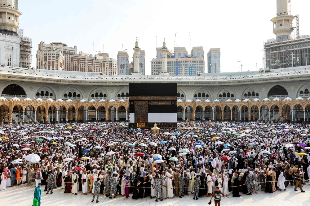 Tabung Haji warns pilgrims to avoid open areas as to 50°C Mecca temperatures force major changes to routine