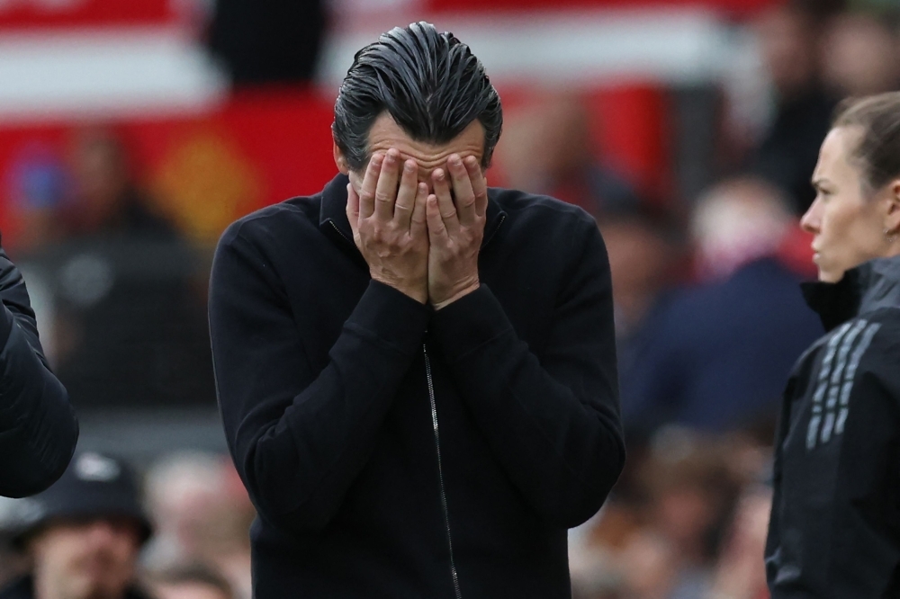Manchester United wins, Aston Villa rage: Red card costs Emery's men Champions League spot