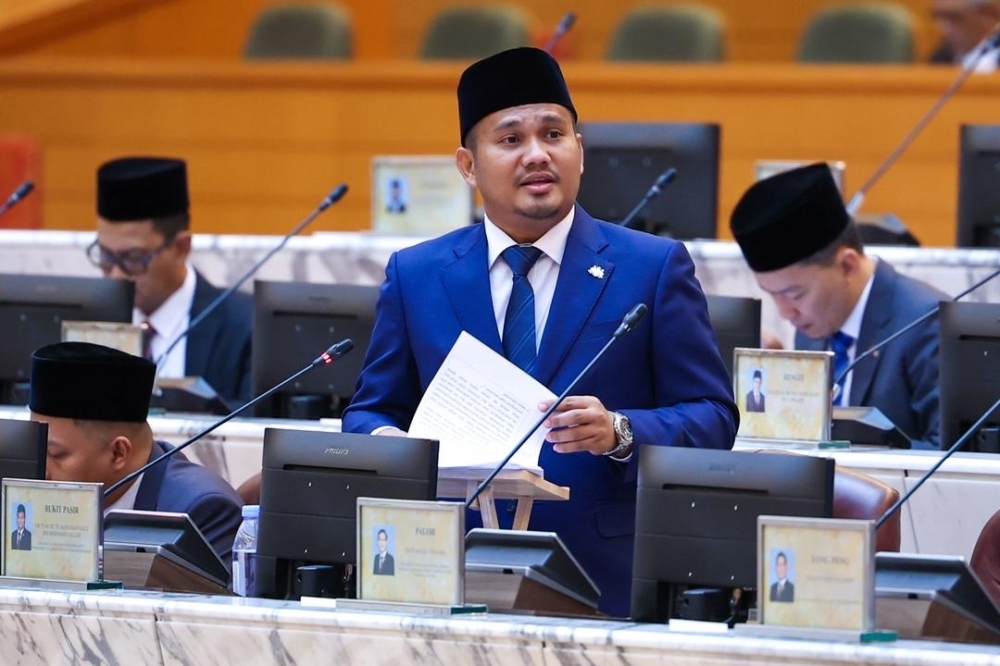 Johor motorists can claim compensation for accidents caused by damaged roads, says exco