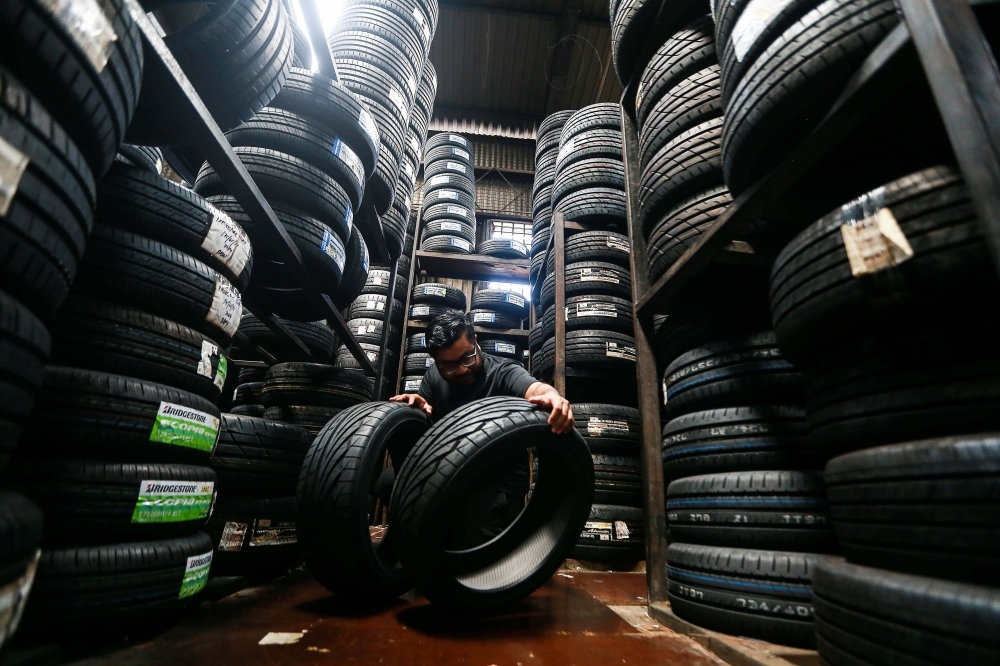 Tap, buy, drive: Malaysians are getting new tyres the e-way