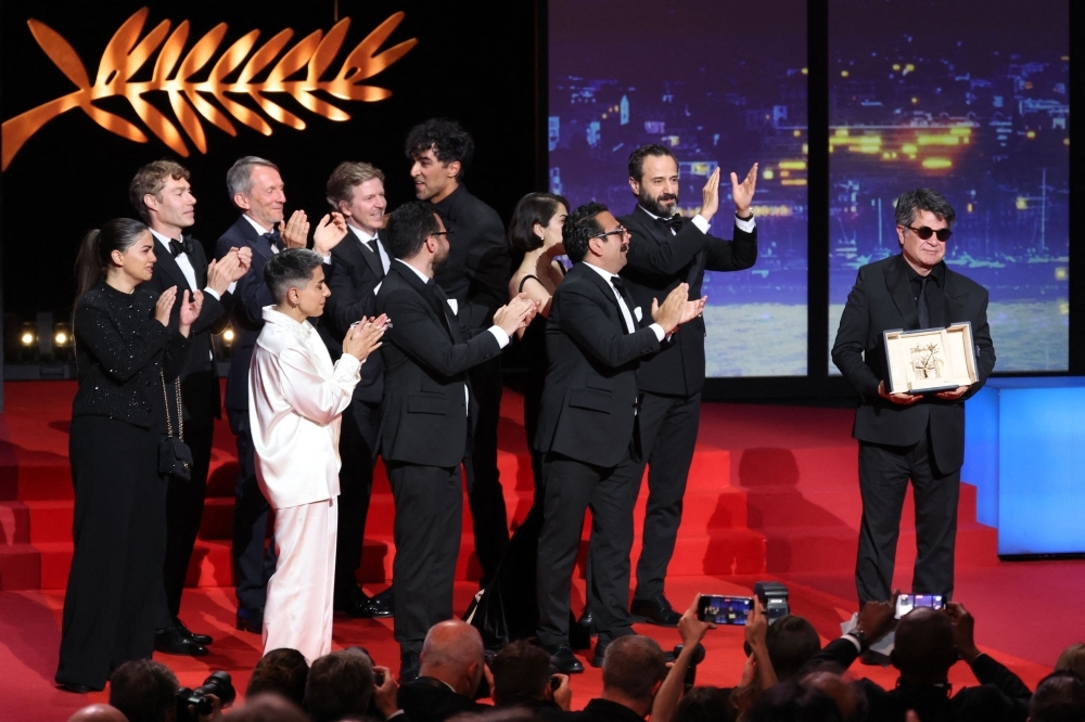 From prison to Palme d'Or: Jafar Panahi's triumphant return to Iran
