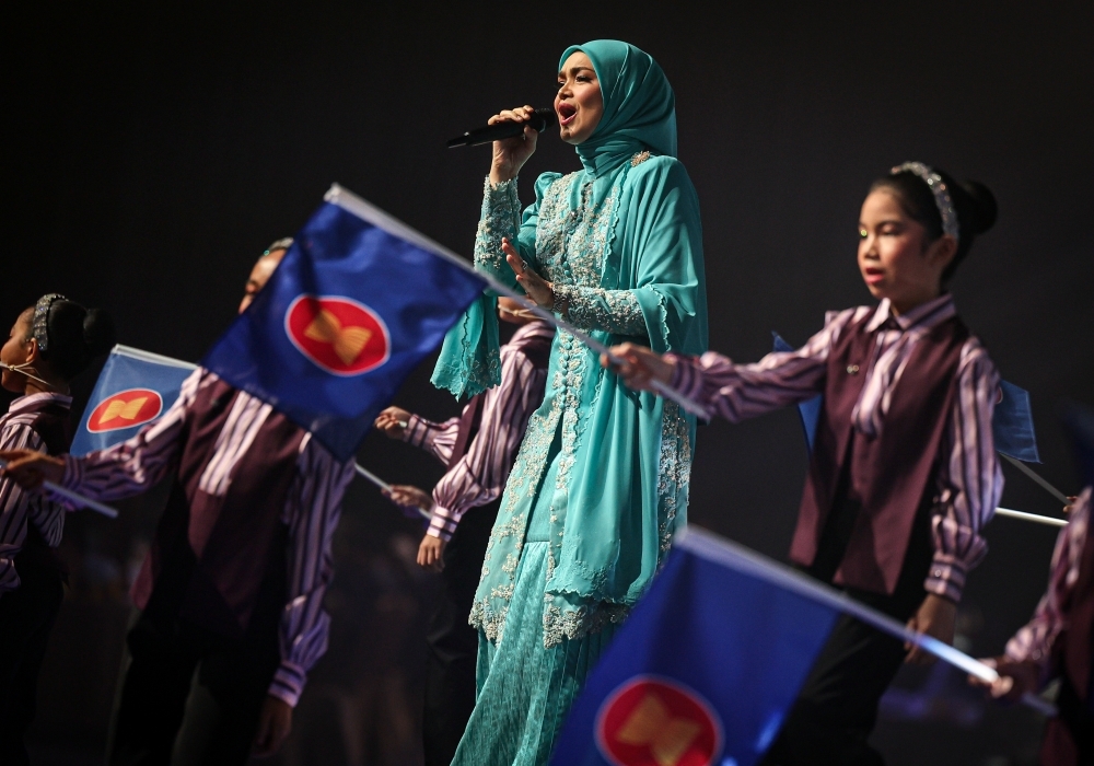 Night of culture and diplomacy as Asean-GCC-China leaders dine in KL