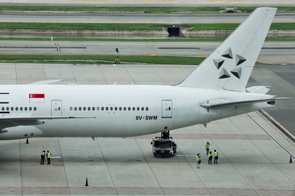 Final report pending as Singapore Airlines turbulence probe continues, ministry awaits radar analysis