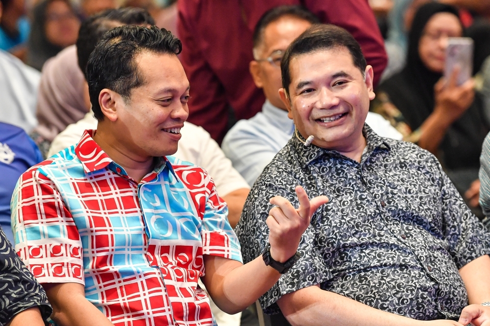 How losing party posts led to Cabinet exits before — and what's different this time with PKR's Rafizi and Nik Nazmi