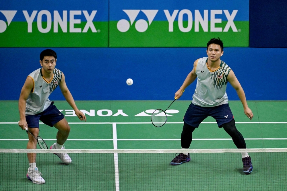 Top men's and mixed doubles pairs FeiDin, Soon Huat-Shevon lead dominant Malaysian charge at Singapore Open