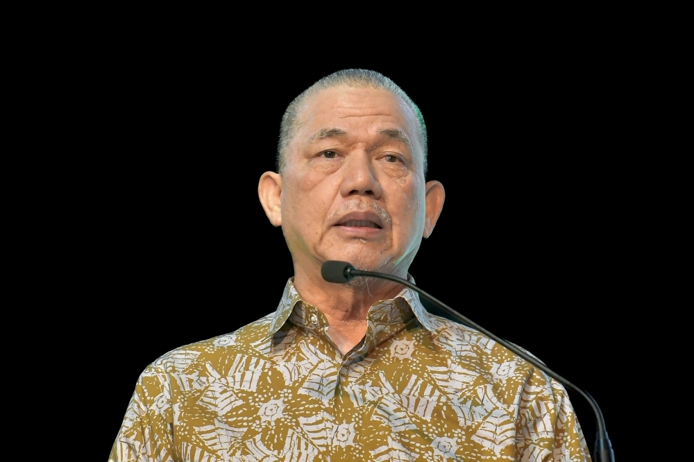 Flying ‘roti canai', green tech and RM13b goals: DPM Fadillah to launch Malaysia Pavilion in Osaka