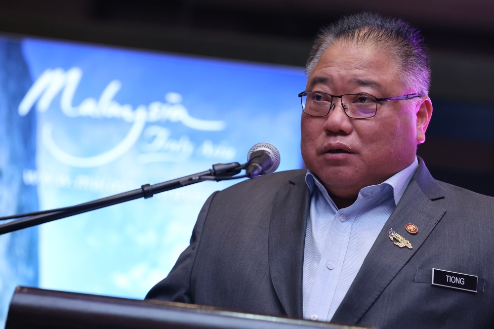 In Gawai address, Tiong vows no Dayak left behind as Putrajaya backs cultural revival, youth skills and inclusive growth