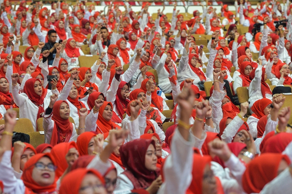 Wanita Umno says Cabinet post belongs to Umno, must be transferred to a loyalist after Tengku Zafrul's PKR switch