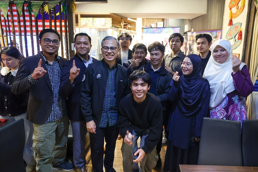 Fahmi urges Malaysian students in Japan to embrace disciplined work culture, return to help build nation