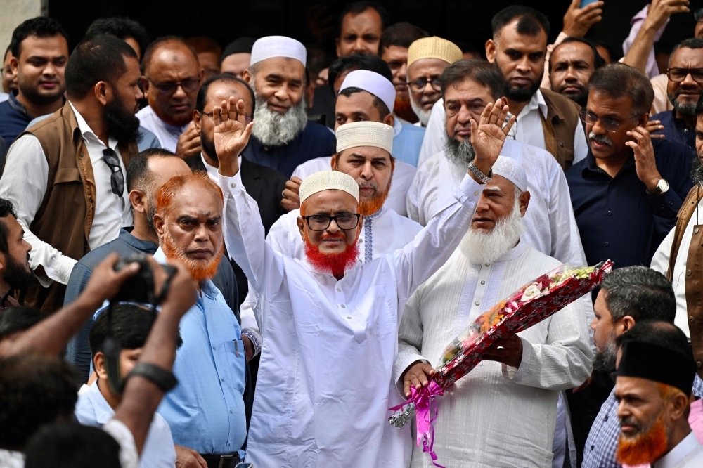 Islamist party Jamaat-e-Islami cleared to contest Bangladesh polls after top court overturns ban