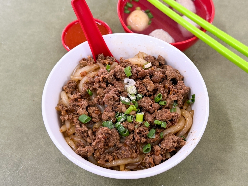 The story behind a simple bowl of noodles at PJ SS3's Restoran 33