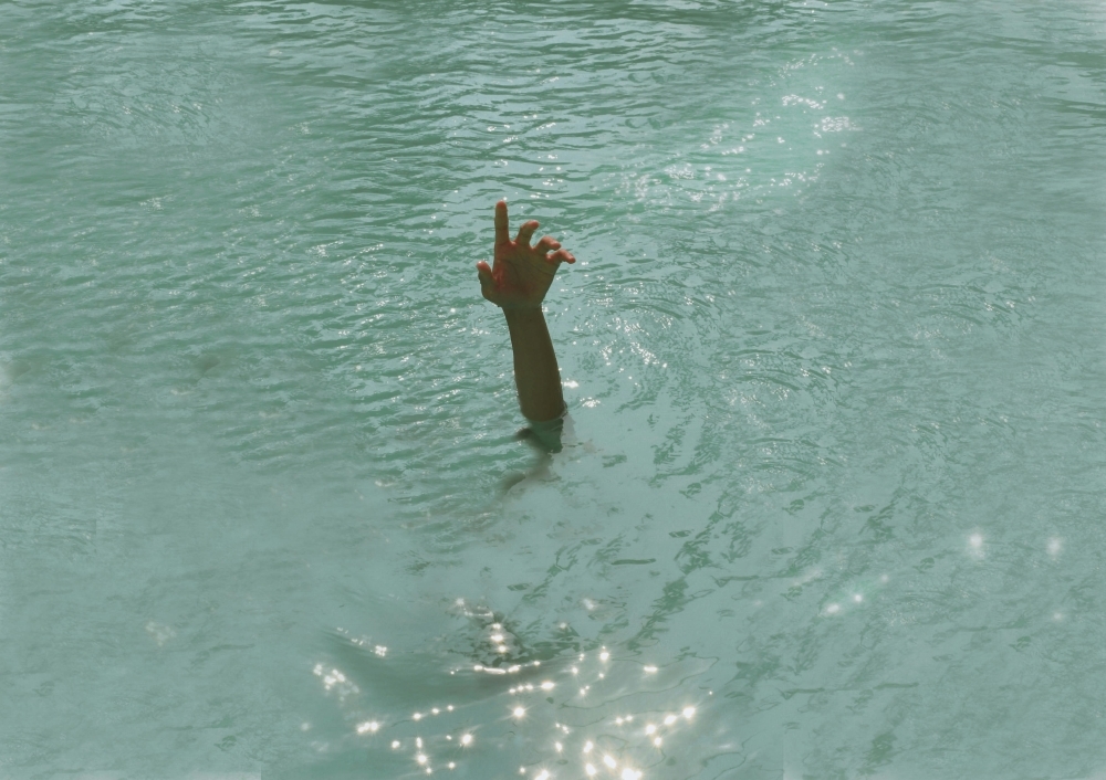 Holiday tragedy in Mersing: Teenage siblings drown while swimming at Pulau Mentigi beach