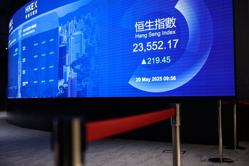 Asian markets rise as traders eye possible Trump-Xi talks