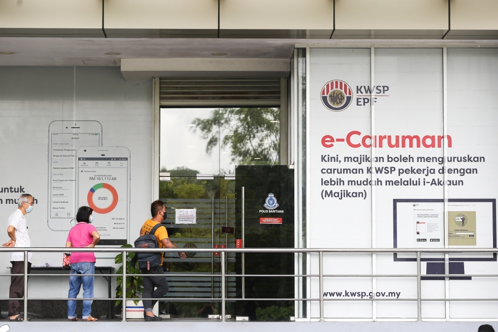 EPF Q1 earnings fall 13pc to RM18.31b as global equities take a hit