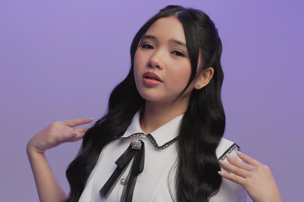 Indonesia's Aurelia Syaharani steps out of sister Tiara Andini's shadow with new single ‘Mungkin Hanya Kamu' (VIDEO)