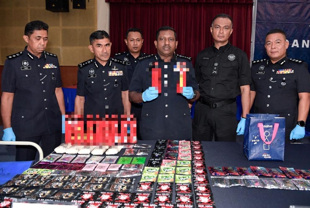 Selangor cops bust Alstonia Gang in Klang Valley, seize RM5.11m worth of drugs, arrest nine