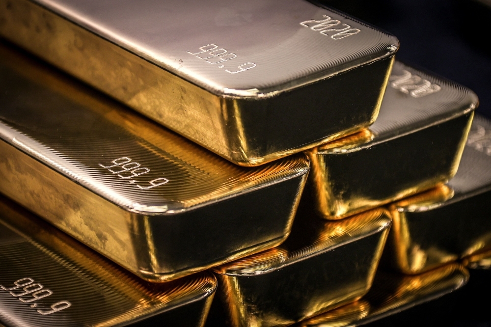 Trio charged in S$800,000 gold bar scam linked to impersonation of Singapore govt official