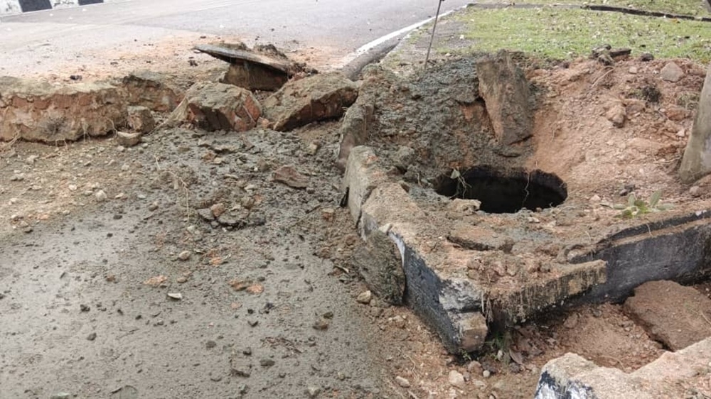 Underground blast near sewer startles Bukit Minyak residents, no injuries reported, says Penang Fire Dept