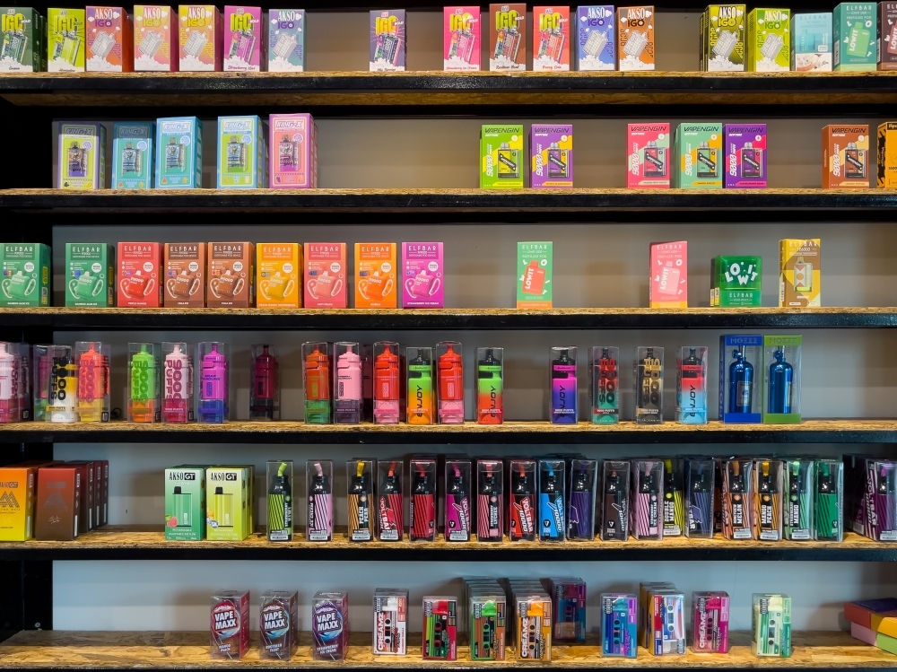 Tutor under investigation for allegedly buying vape for 13-year-old student in Singapore
