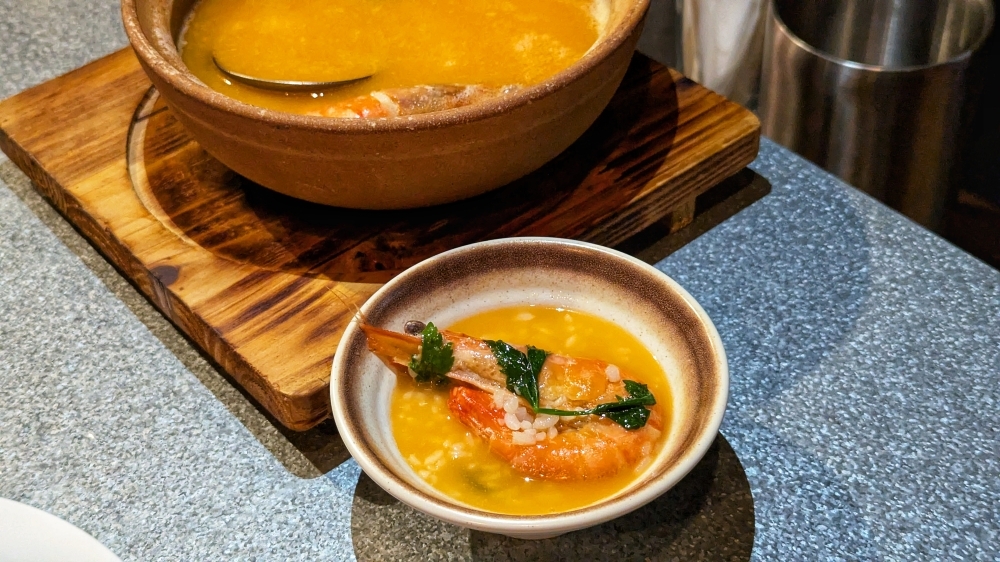 sits, Mont Kiara: The tiny wine bar and restaurant with outstanding bar food like addictive stuffed peppers and a comforting tiger prawn ‘pao fan'