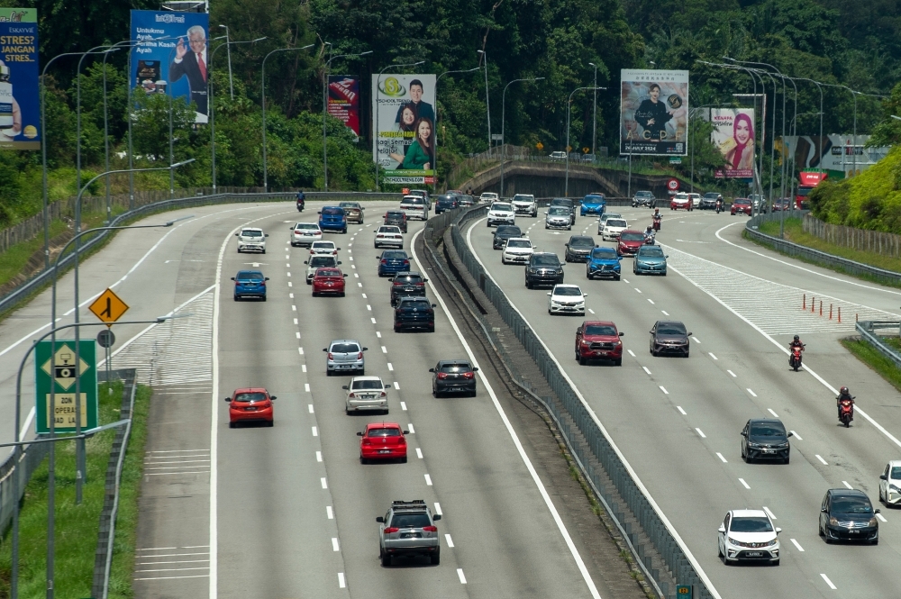 Smooth traffic reported on major highways nationwide this morning as post-Aidiladha travel picks up