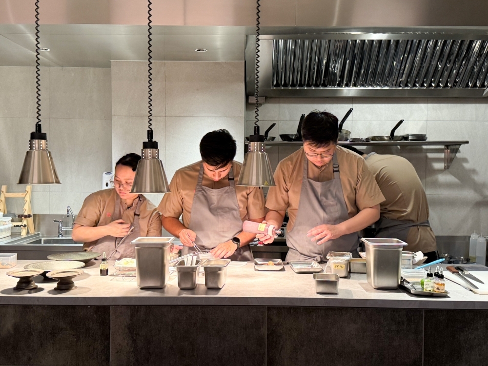 Inside Desa Parkcity, Cézanne charms with their modern European dishes seen through an Asian lens