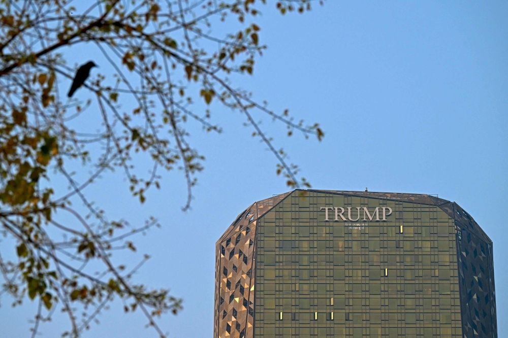 Trump's financial disclosure reveals over US$600m in income from crypto, golf and licensing fees