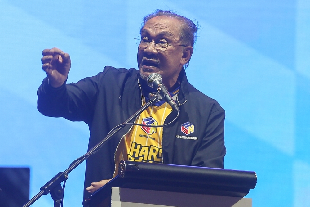 Anwar pledges RM6m for national sepak takraw academy, hails youth as key to Malaysia's future