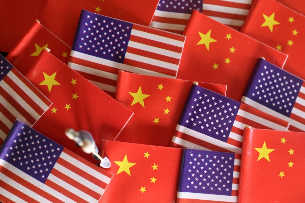 Sources: US-China trade truce shaky as military-use rare earth export dispute remains unresolved