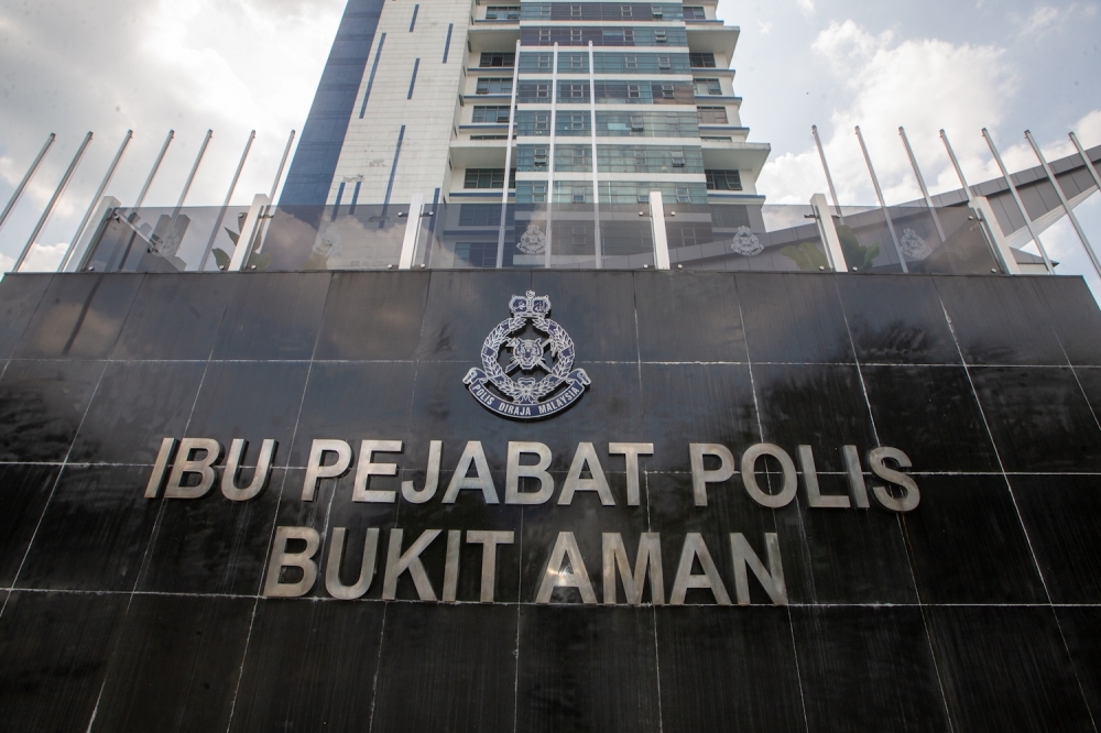 Bukit Aman launches disciplinary investigation into Ampang cop over alleged hotel invite in viral clip
